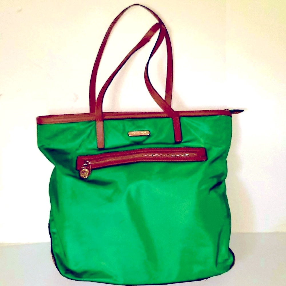 Michael Kors Green and Brown Tote Bag Stylish and Practical